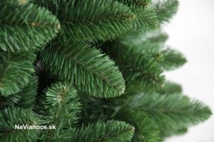 borovice umelé vianoèné stromèeky