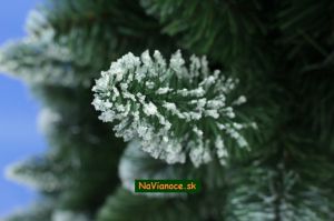 vianoèné stromèeky snehové
